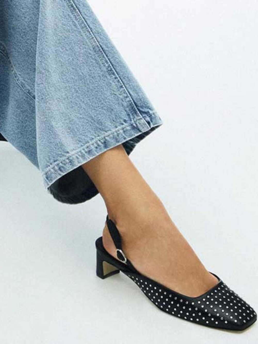 Alohas Lindy Studded Slingback Pumps | Black | Size 39